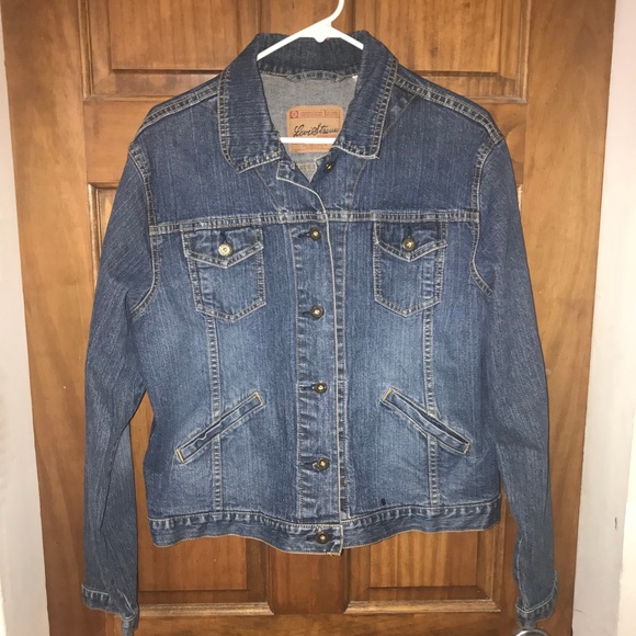 Levi's Jackets & Blazers - Levi’s Denim Jacket Ladies Size XL 16/18